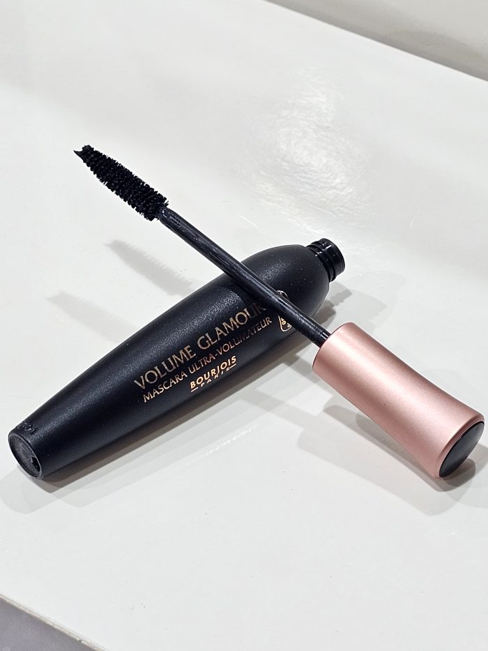 ریمل حجم دهنده و بلند کننده بورژوا مدل VOLUME GLAMOUR درب مسی - Image 3